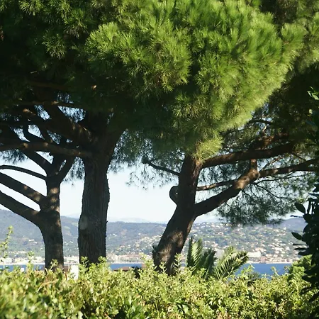 Casa de Férias In Near Beaches & Pool *