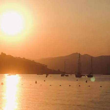 In Near Beaches & Pool Casa de Férias